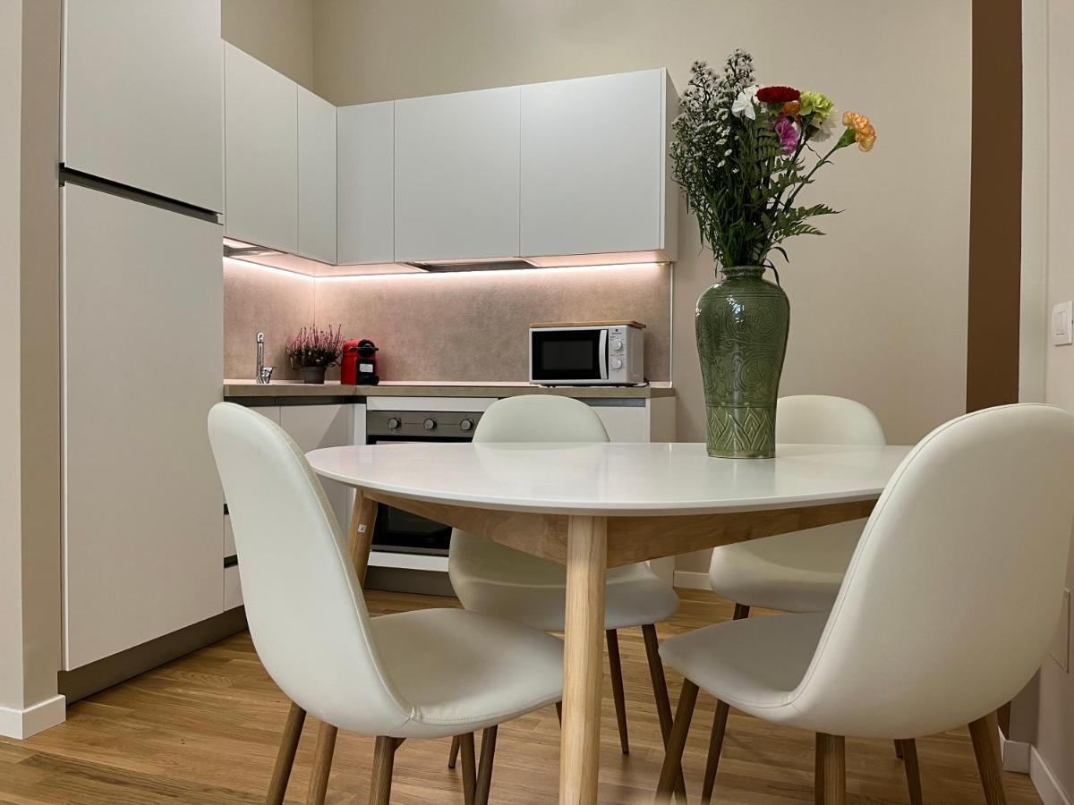 Regina By The Blue Twins Apartments Milano Luaran gambar